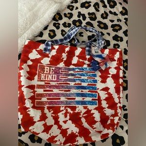 Tote bag w/ scrunchies